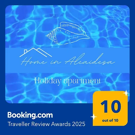 In - Sea & Golf View With Swimming Pool Apartman